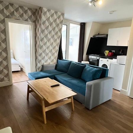 Comfy 2 Bedroom Apartments - Finchley Road, Londres Exterior foto