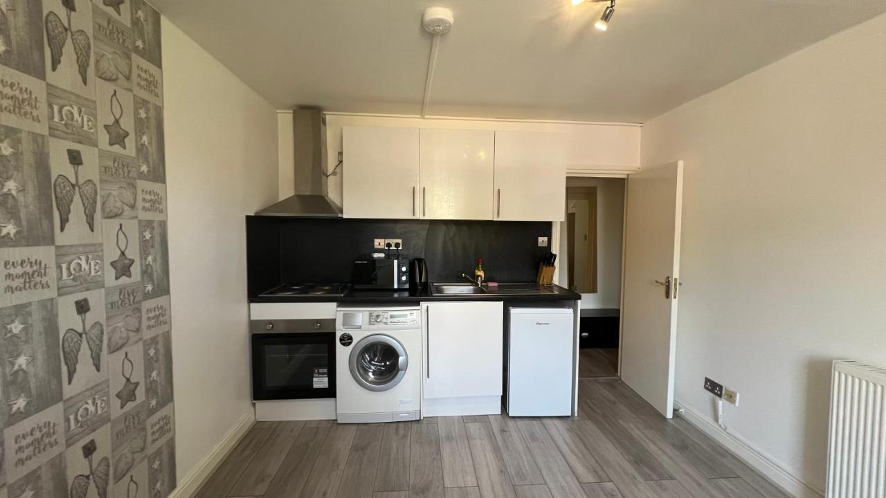 Comfy 2 Bedroom Apartments - Finchley Road, Londres Exterior foto