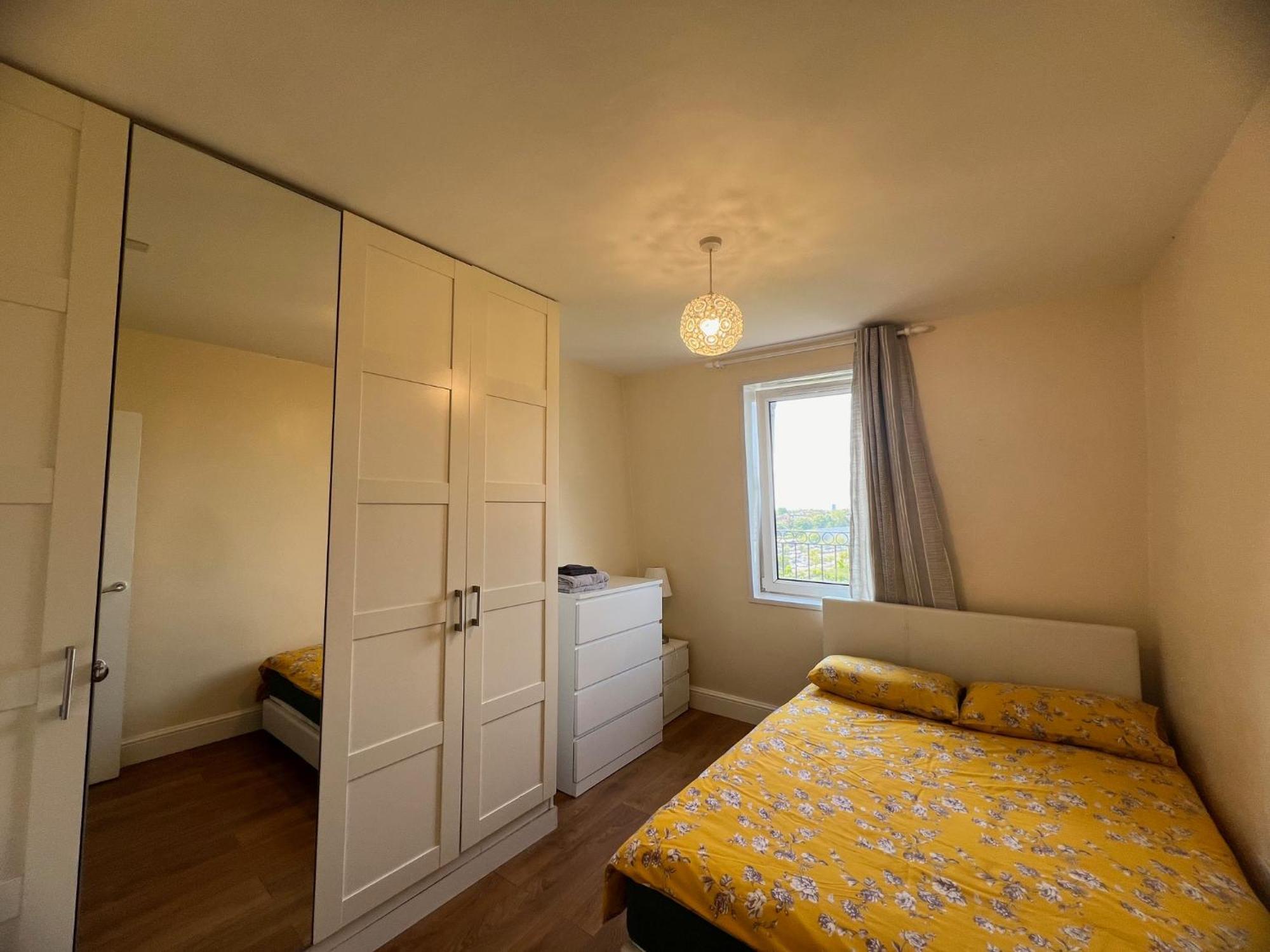 Comfy 2 Bedroom Apartments - Finchley Road, Londres Exterior foto